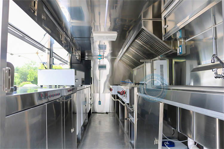 Cuisine Food Trailer Restaurant